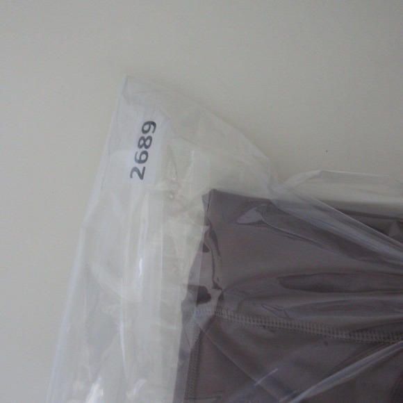 Victoria Secret Cross Front Leggings - Picture 13 of 13